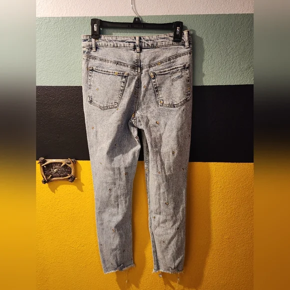 Beautiful jeans - Picture 3 of 12